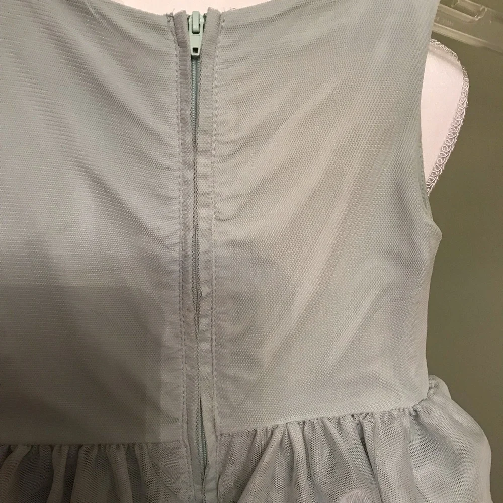 ☀️H&M Girl’s Pale Green Sequined Hi Low Dress, 5-6 yrs